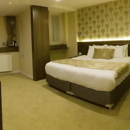 Aygoren Hotel 3*