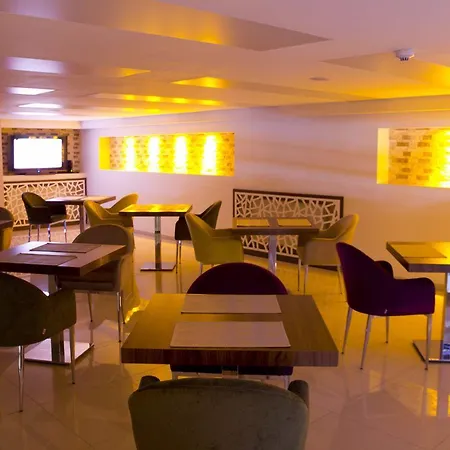 Hotel Aygoren 3*